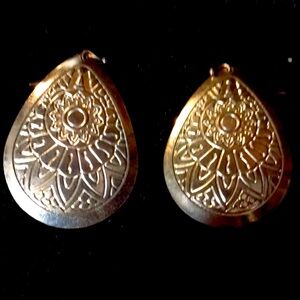 Tribal gold color earrings